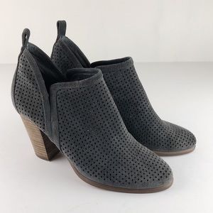 Vince Camuto Gray Perforated Suede Heeled Booties Sz 7.5